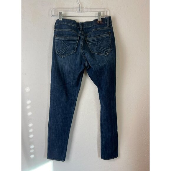 Rock & Republic Sz 4 Emo Style Skinny Jeans Medium Dark Wash EUC - Picture 3 of 9